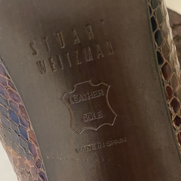 *Crocodile* Weitzman pumps - Picture 6 of 8